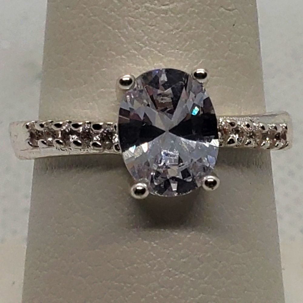 Silver Tone Rhinestone Ring (8)